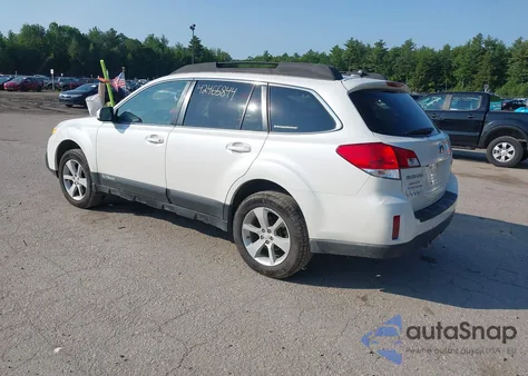 2014 Subaru Outback 2.5I Premium z USA, uszkodzony, nr VIN 4S4BRCDC2E3315520